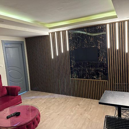 Sara Suit Hotel Istanbul Exterior photo