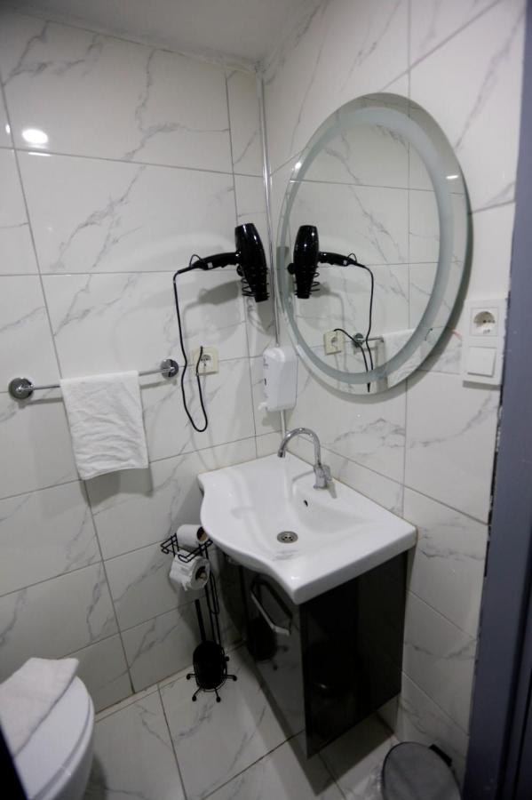Sara Suit Hotel Istanbul Exterior photo