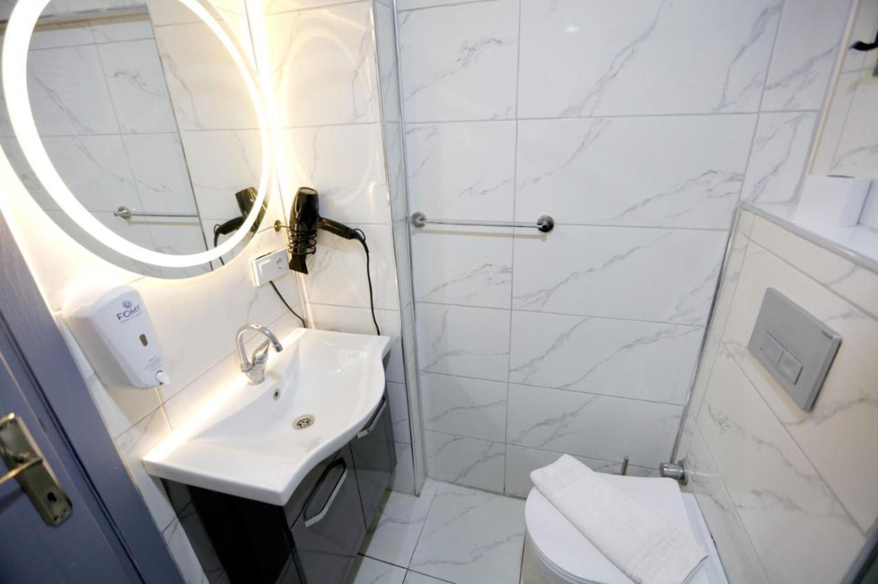 Sara Suit Hotel Istanbul Exterior photo